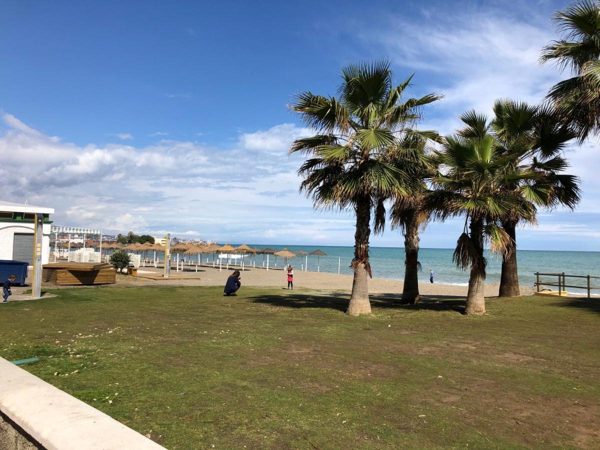 פואנגירולה Beautiful Modern Apartment 100M From The Sea מראה חיצוני תמונה
