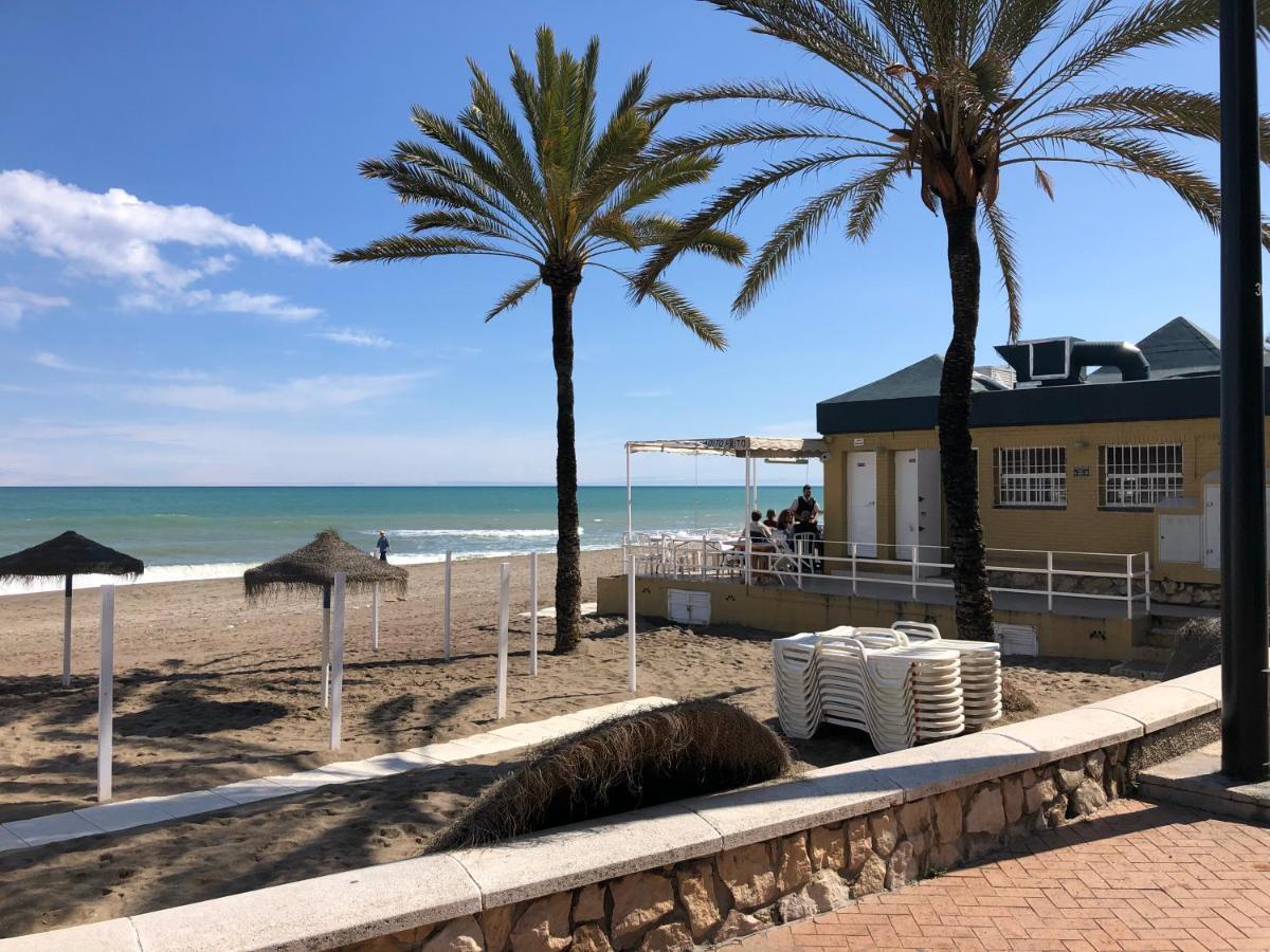 פואנגירולה Beautiful Modern Apartment 100M From The Sea מראה חיצוני תמונה
